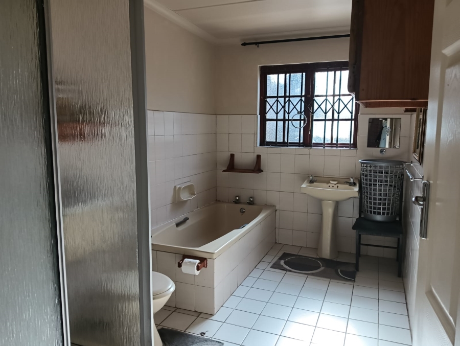 3 Bedroom Property for Sale in Gonubie Eastern Cape